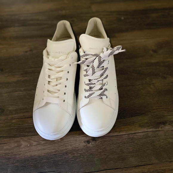 Alexander Macqueen Male 10.5 Sneaker